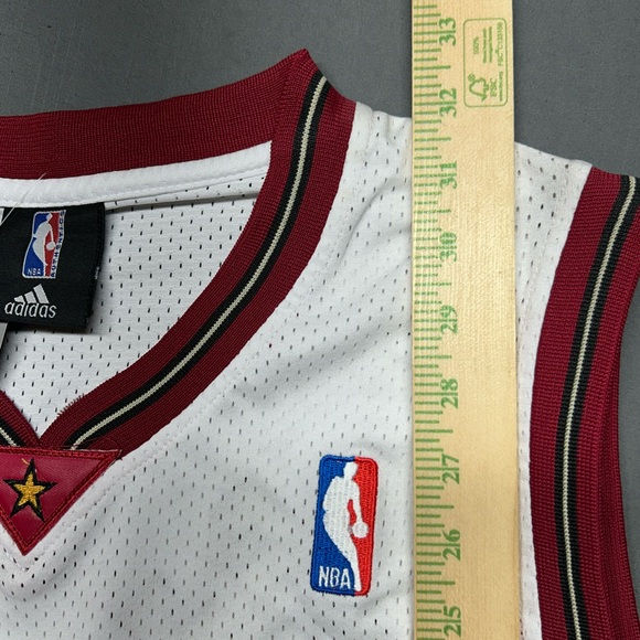 Adidas White and Red Sixers Jersey - Picture 4 of 7